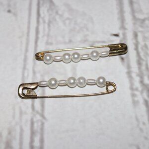 📌 Pair of Vintage Safety Pin Lapel Pins – Gold & Pearl – 2 1/8" Long  💛
